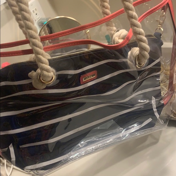 New - Picture 2 of 3